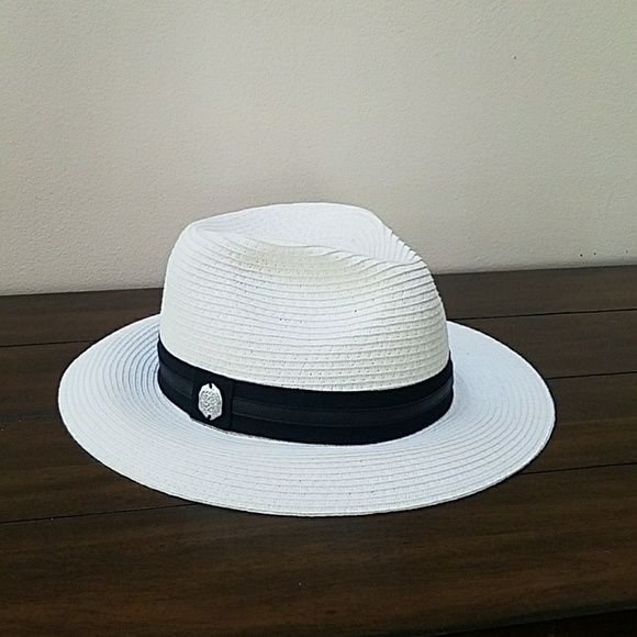 white summer hat